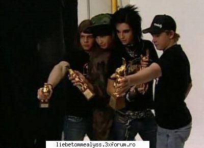 Dadaca Bill - c tare e povestea asta cu toate k mai are niste - Tokio Hotel